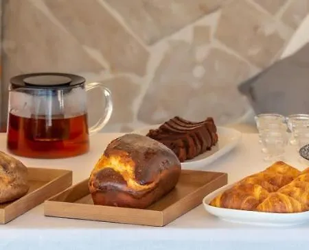 Oda ve Kahvaltı Kefi Spitia 3*