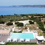 Bed & Breakfast Kefi Spitia 3*