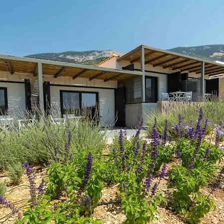 Frühstückspension Kefi Spitia 3*